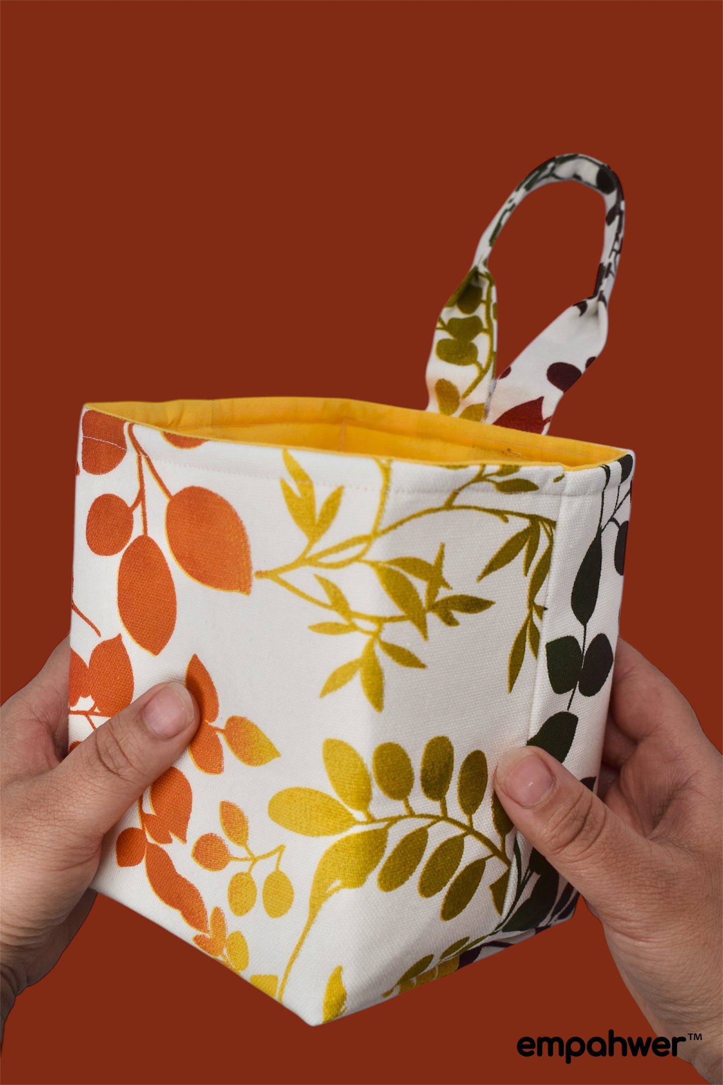 Colorful Breeze Tissue Box Holder with Hanging Loop